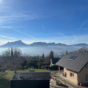 https://chambre-au-calme-saint-jean-darvey.hotels-rhonealpes.com