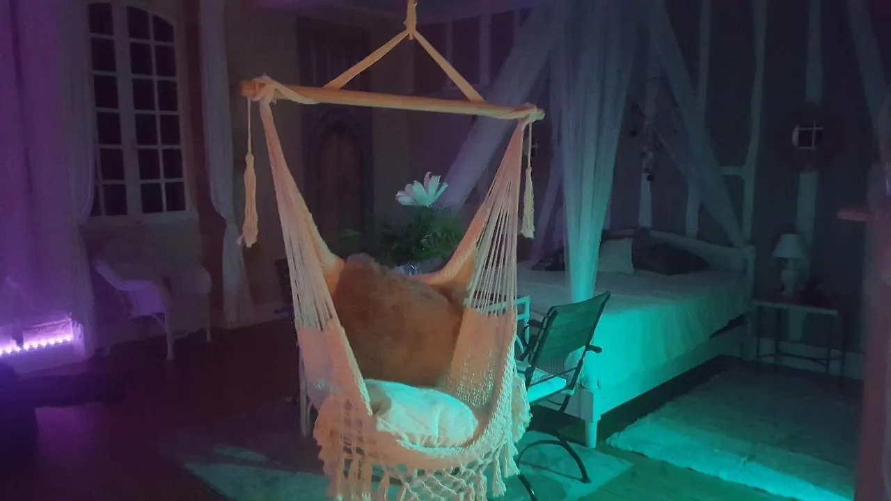 Frühstückspension Chambre Boheme Avec Balneo Miramont-D'astarac